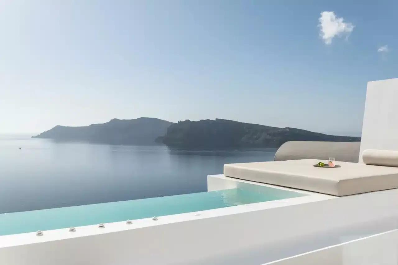 Les 7 meilleurs hôtels de Luxe d’Oia, à Santorin en 2025 — Santorin