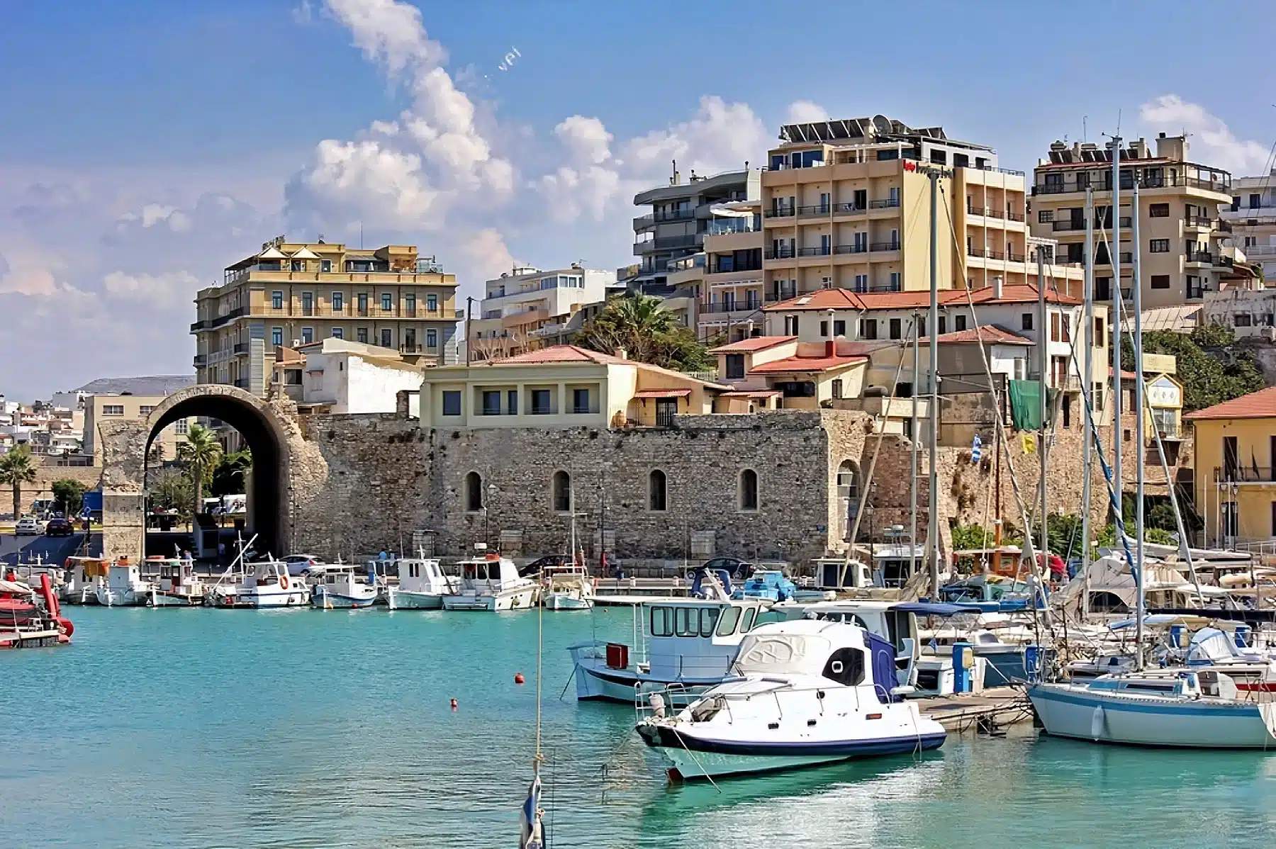 Découverte d’Héraklion : guide complet de la capitale de la Crète