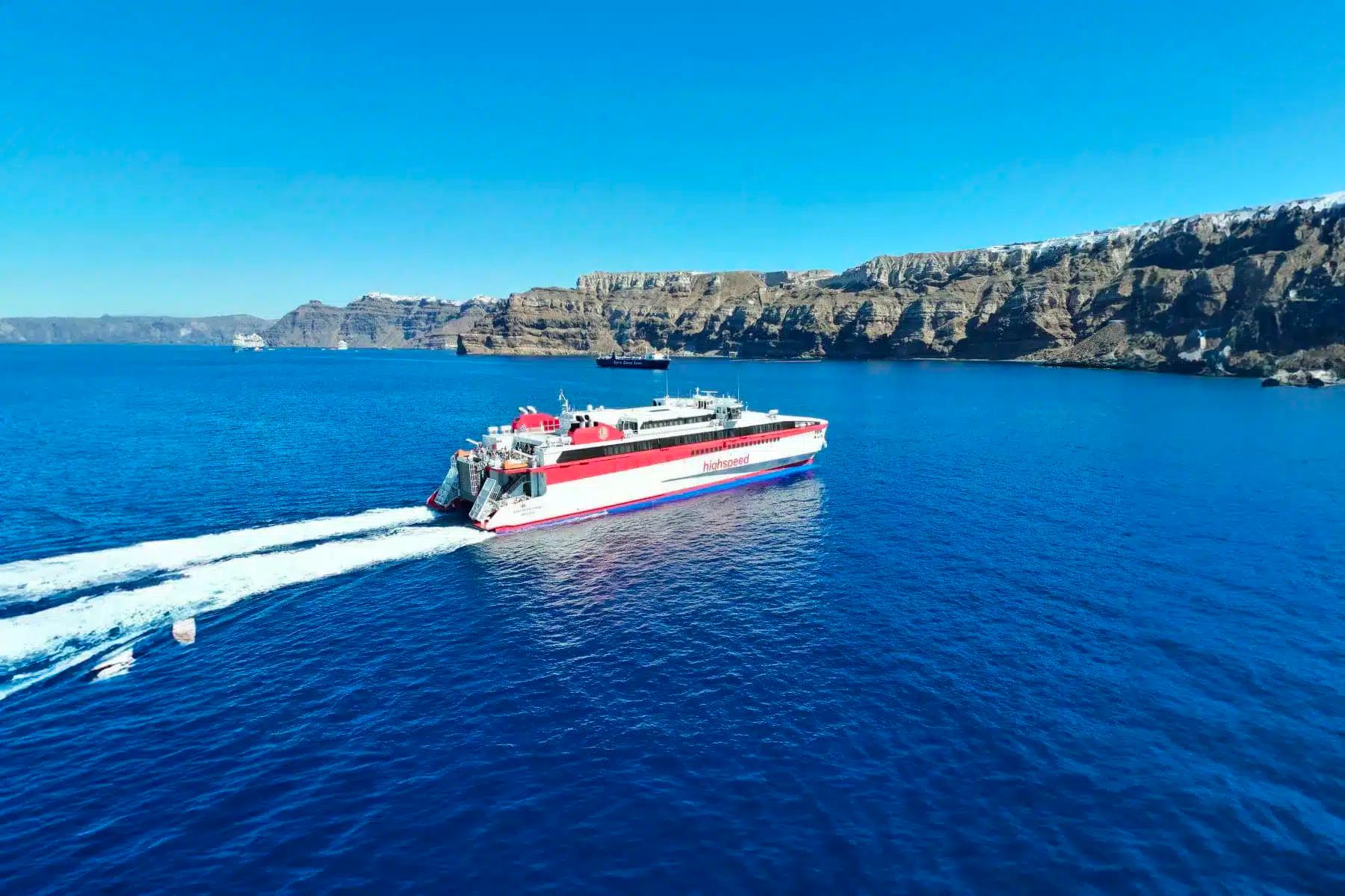 Ferry de Crète à Santorin – Horaires et informations — Santorin