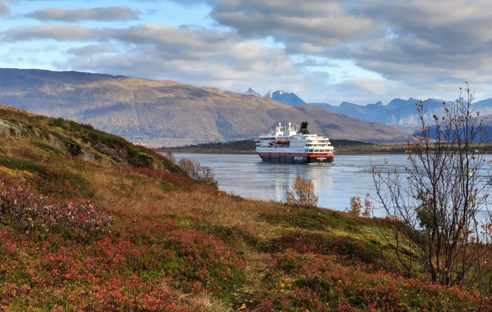 Croisière Hurtigruten de Bergen à Tromsø : L’Express Côtier — Norvège