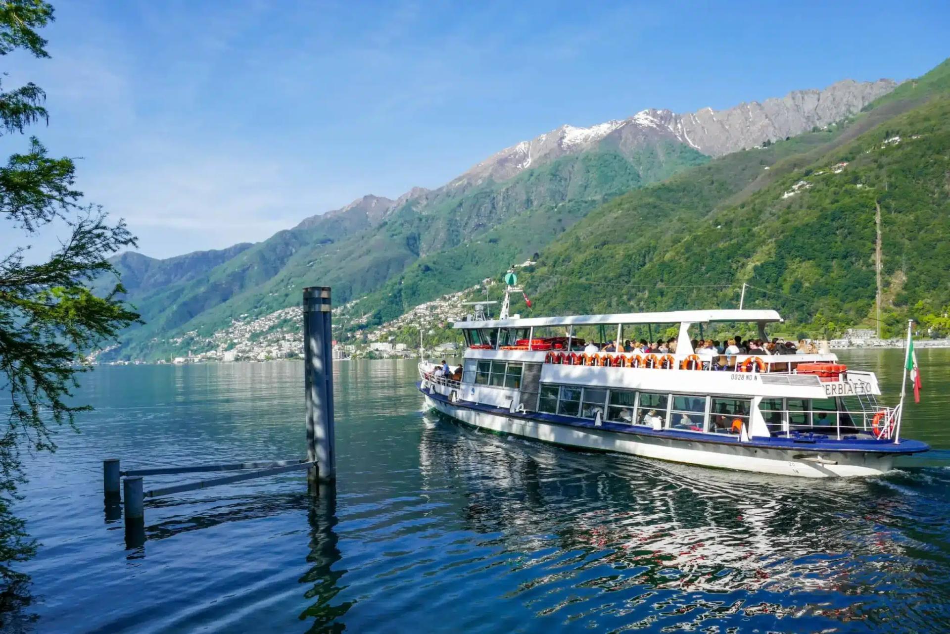 Guide des ferries du Lac de Côme — Italie