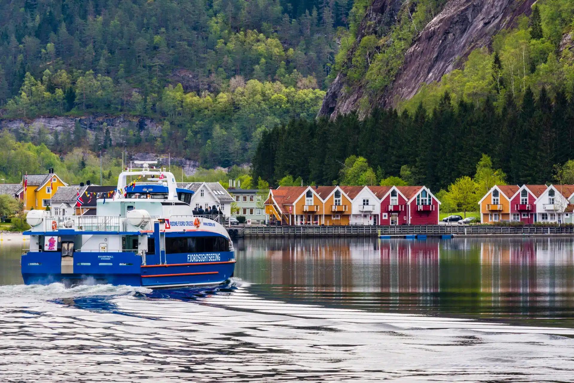 Croisière de Bergen à Mostraumen : Une Aventure Inoubliable dans les Fjords Norvégiens