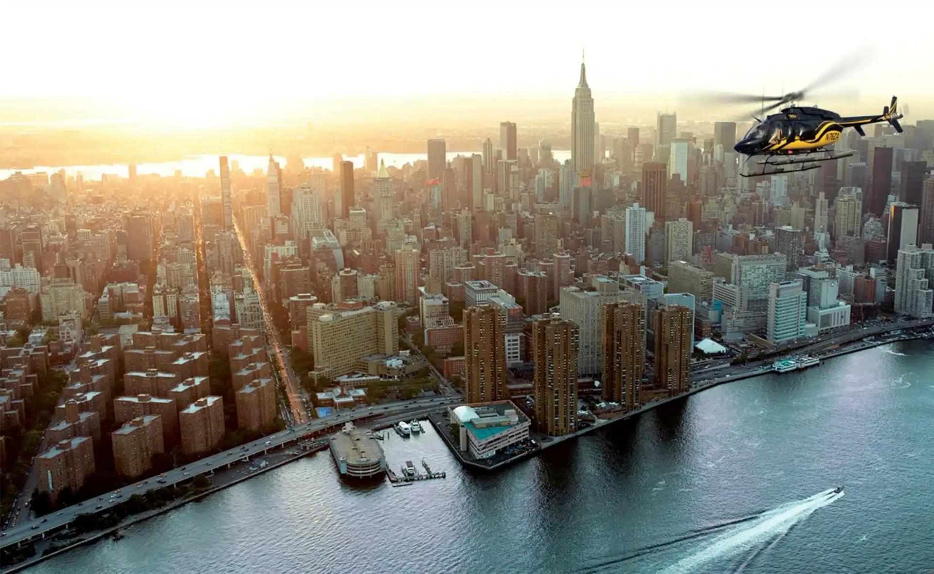 Faire un tour en hélicoptère à New York — New York