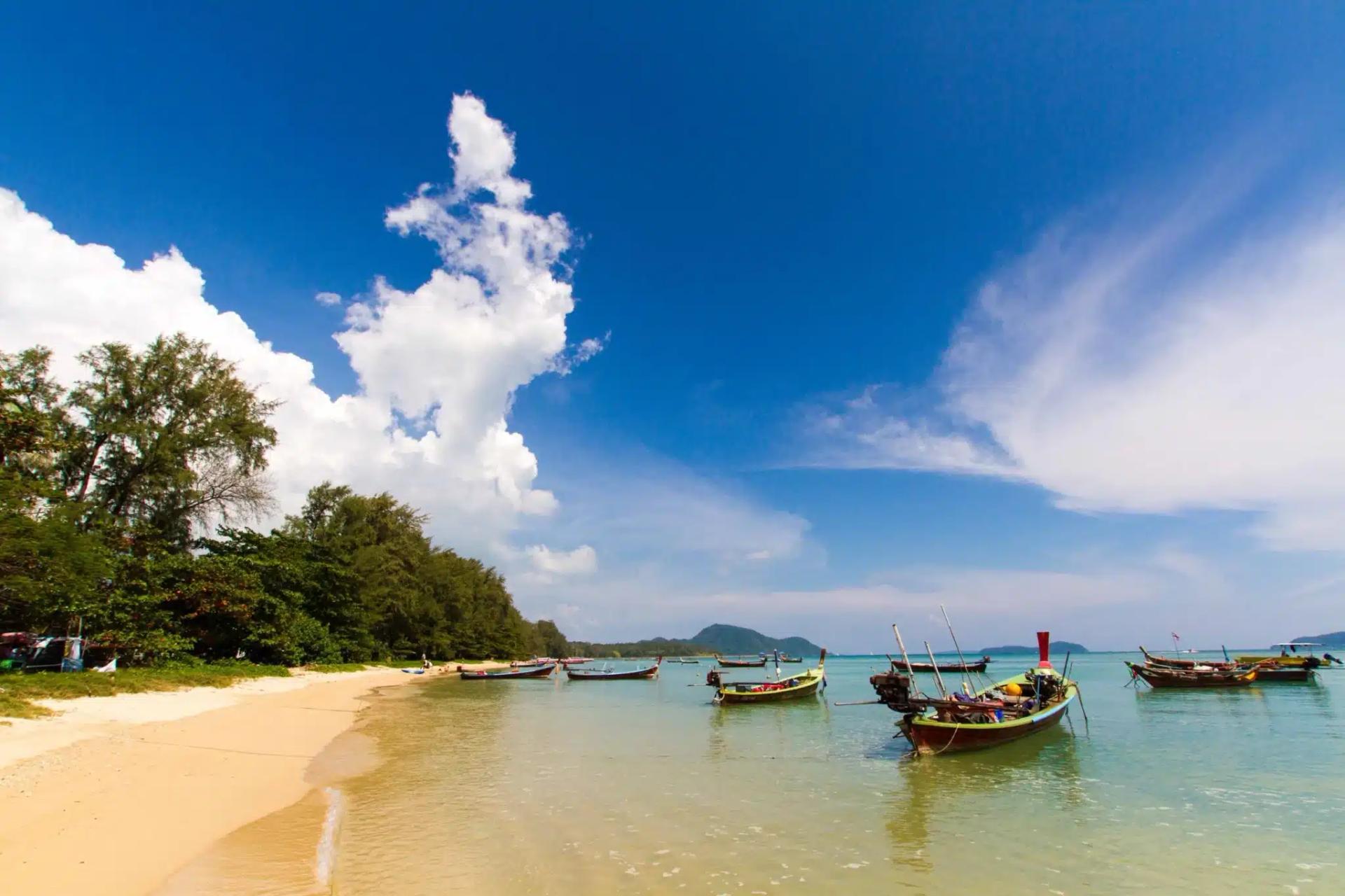 Découvrez Rawai Beach : L’essence de la Thaïlande au cœur de Phuket — Thaïlande