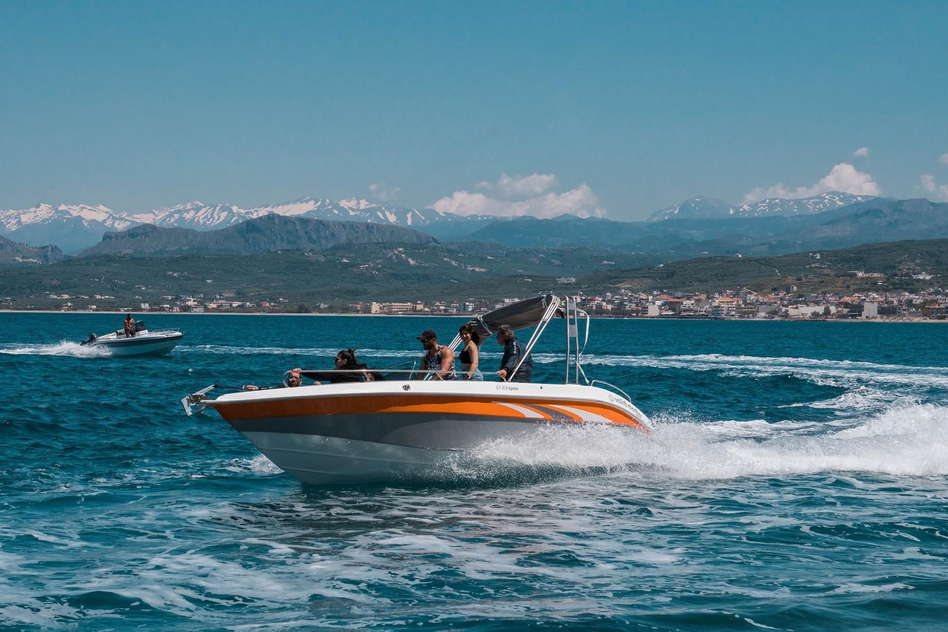 Ce que vous devez savoir avant de louer un bateau en Crète