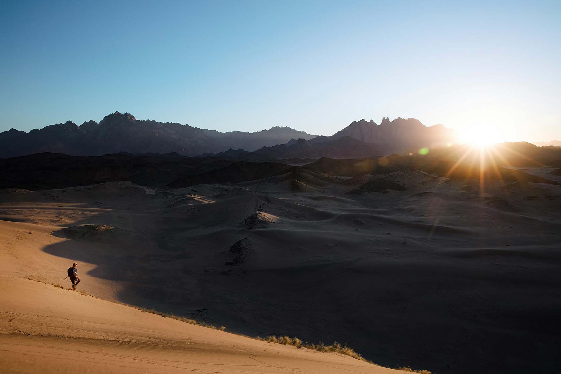 L’art de voyager autrement : guide pour esprits libres en 2025 — 